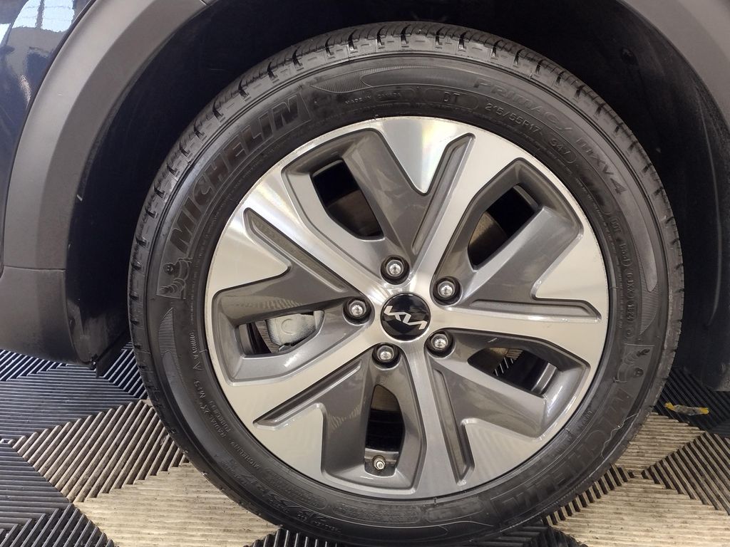 2022 Kia Niro EV EX