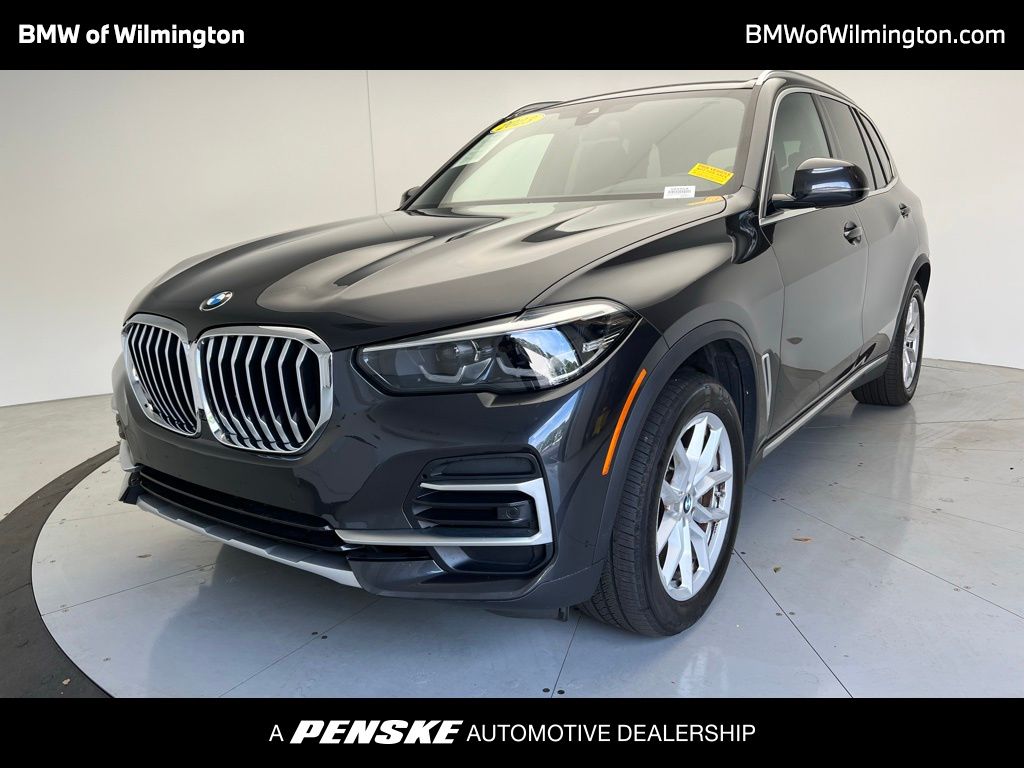 2023 BMW X5 xDrive40i Hero Image