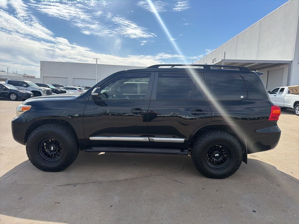 Black 2015 Toyota Land Cruiser AWD SUV / Crossover All-Wheel Drive 6-Speed Automatic