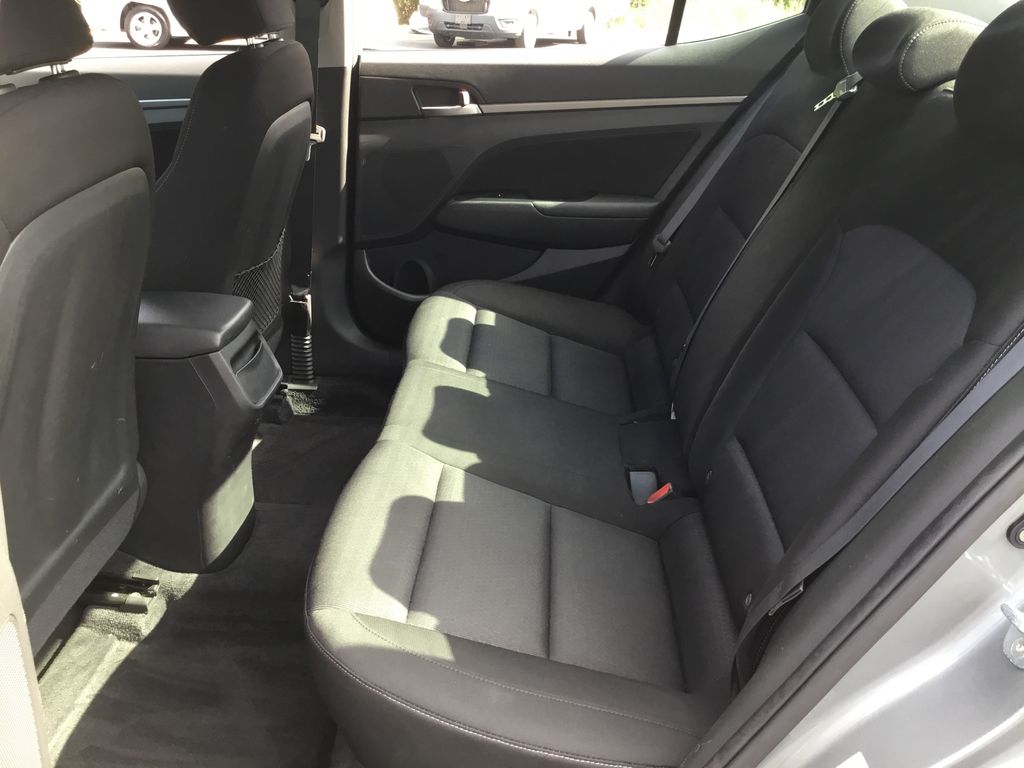 Thumbnail: 2018 Hyundai Elantra - 16