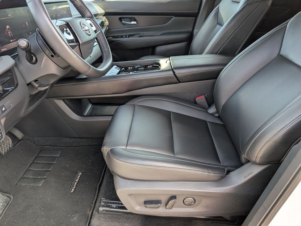 Used 2025 Nissan Murano SUV