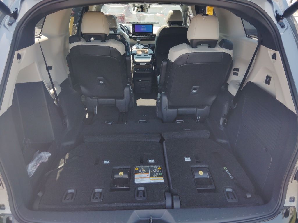 New 2026 Toyota Sienna Van