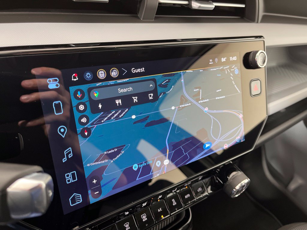 Thumbnail: 2027 Chevrolet Bolt EV - 30