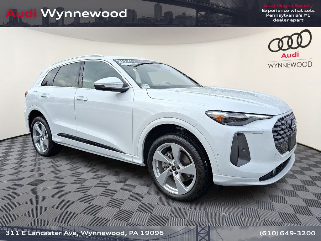 2025 Audi Q5 quattro Premium Plus 40 TFSI