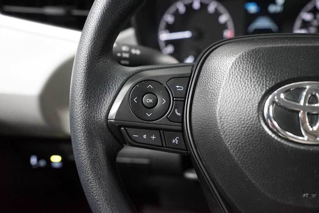 Thumbnail: 2025 Toyota Corolla - 14