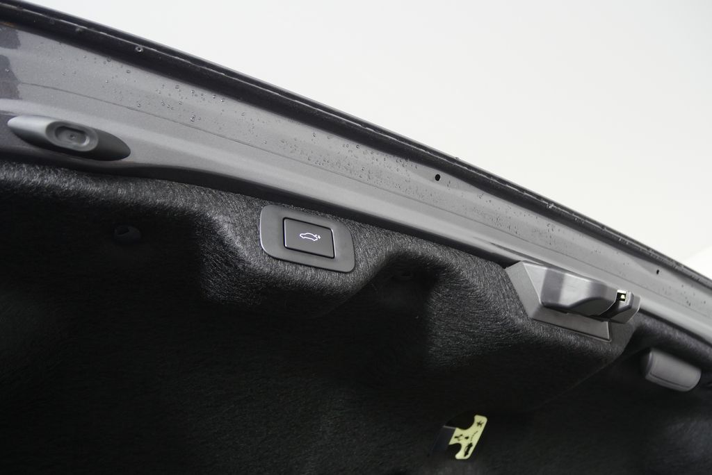 Thumbnail: 2024 Lexus ES - 20