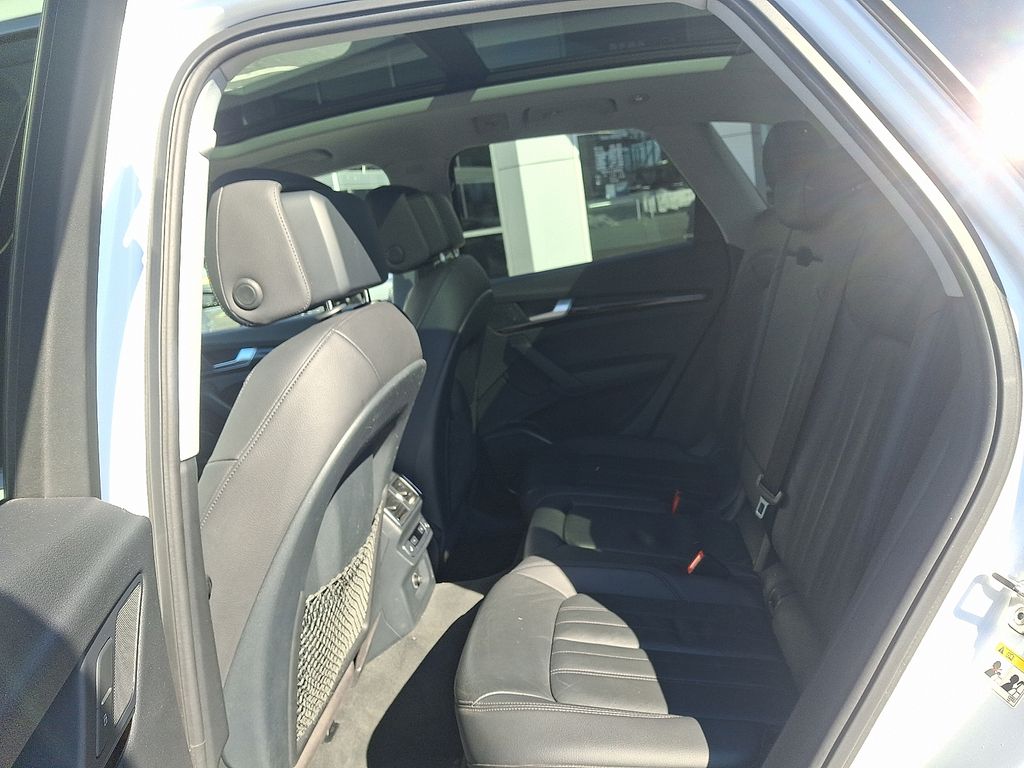 Thumbnail: 2018 Audi Q5 - 10