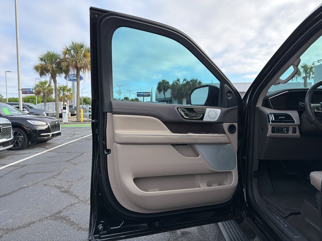 2023 Lincoln Navigator Reserve L