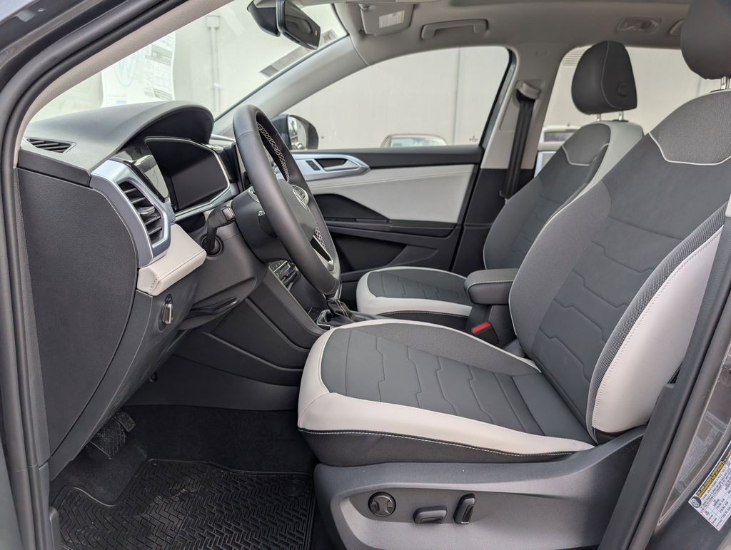 2026 Volkswagen Taos 1.5T SE Gray at Big Star Chrysler Jeep Dodge Ram 