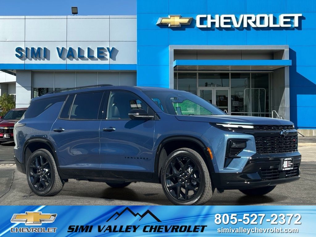 Lakeshore Blue Metallic 2026 Chevrolet Traverse SUV / Crossover Front-Wheel Drive 8-Speed Automatic