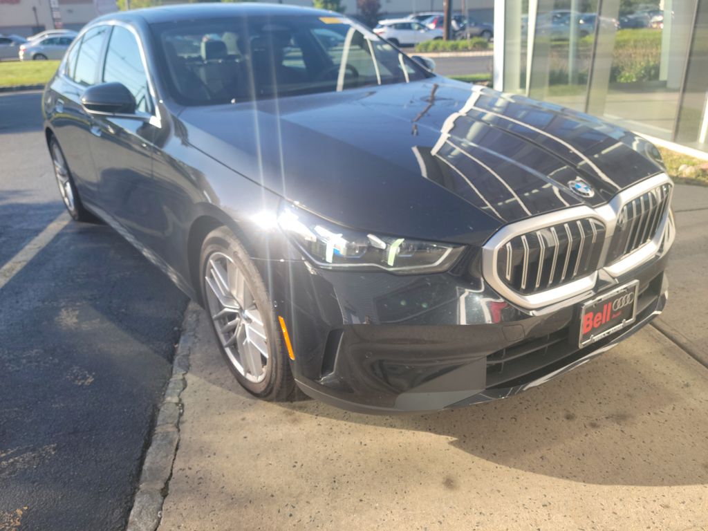 Black Sapphire Metallic 2025 BMW 5 Series Sedan All-Wheel Drive 8-Speed Automatic