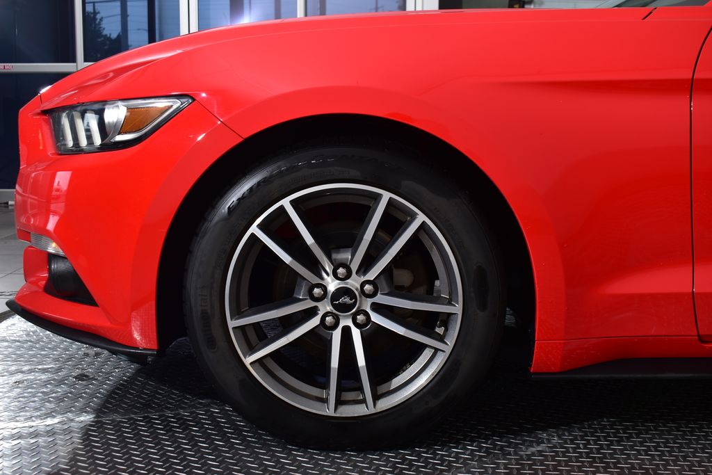 2016 Ford Mustang  10