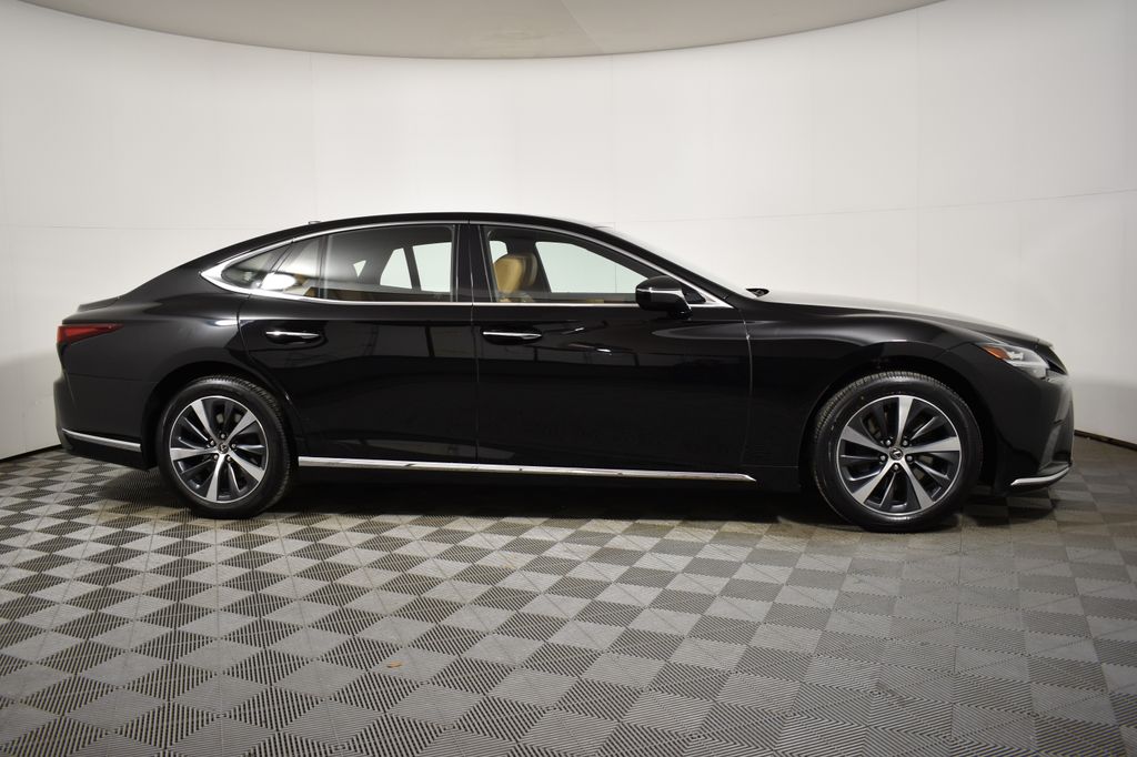 Thumbnail: 2022 Lexus LS - 8