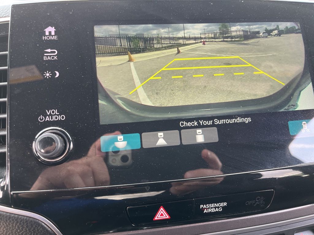 Thumbnail: 2022 Honda Pilot - 21