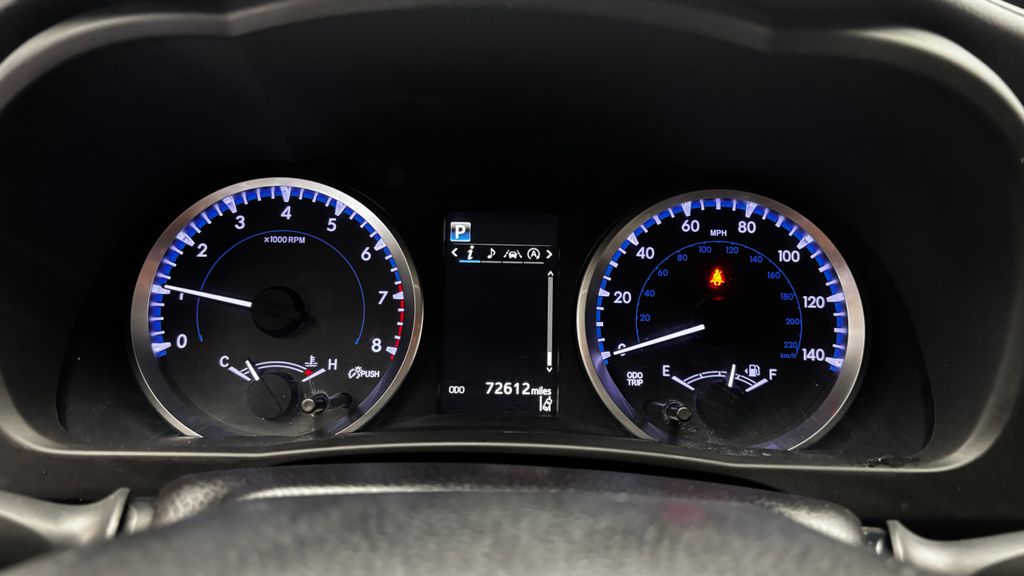 Thumbnail: 2018 Toyota Highlander - 22