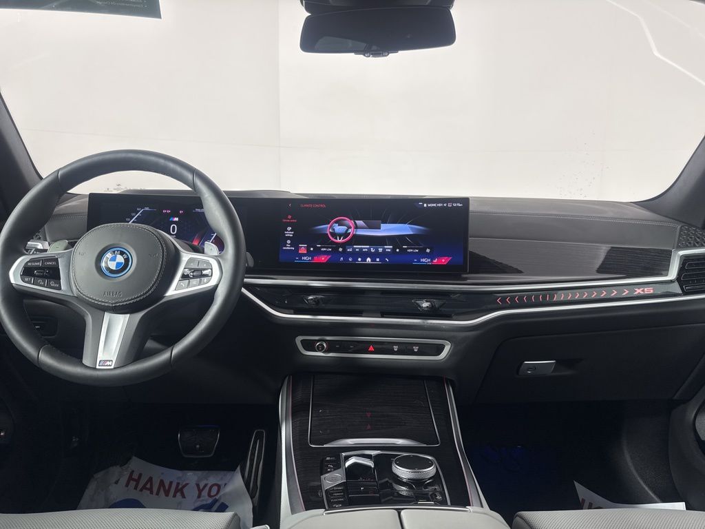 Thumbnail: 2025 BMW X5 - 16