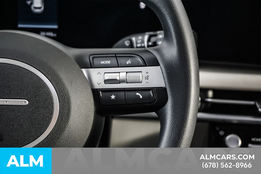 Used 2026 Silver Hyundai SEL image 28