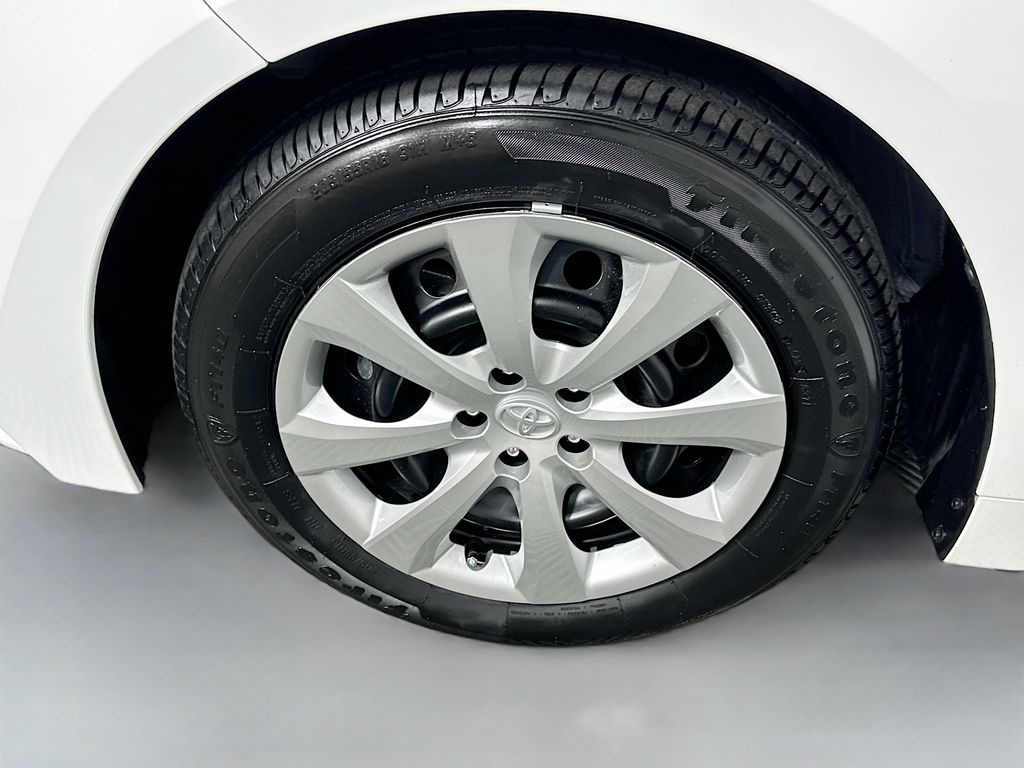 Thumbnail: 2025 Toyota Corolla - 30