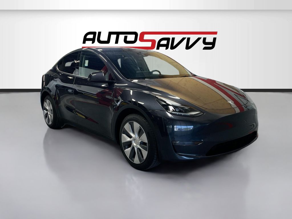 2024 Tesla Model Y Long Range Dual Motor All-Wheel Drive's photo
