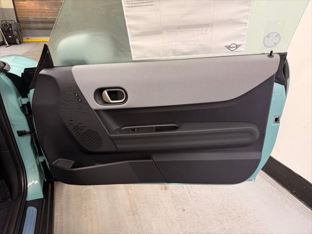 Thumbnail: 2026 MINI Cooper - 21