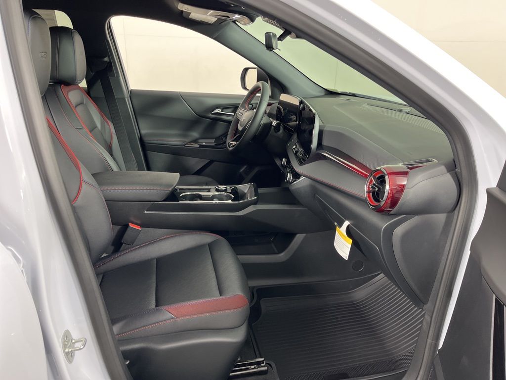 Thumbnail: 2026 Chevrolet Equinox - 8