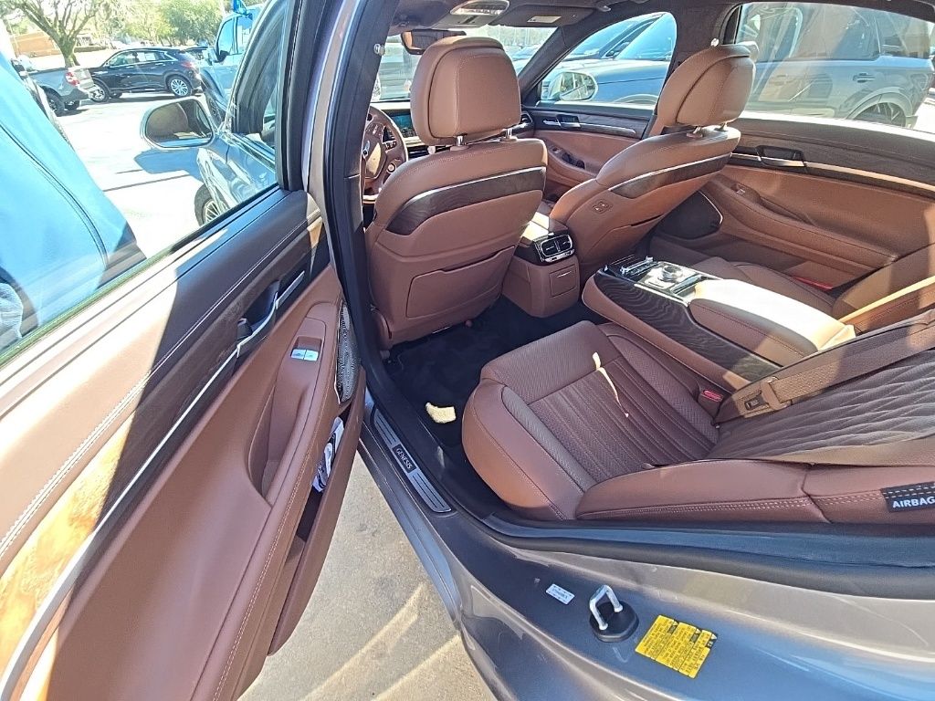 2021 Genesis G90 3.3T Premium RWD