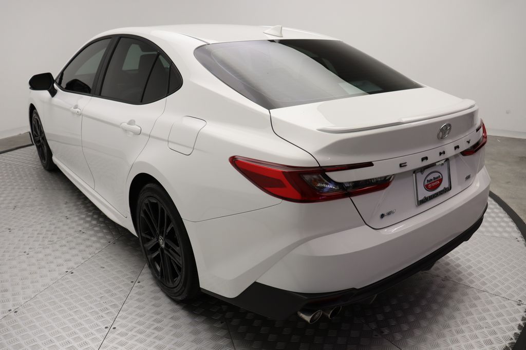 Thumbnail: 2025 Toyota Camry - 11