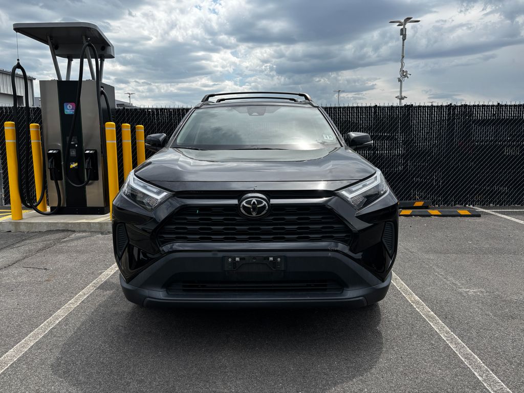 Thumbnail: 2022 Toyota RAV4 - 2
