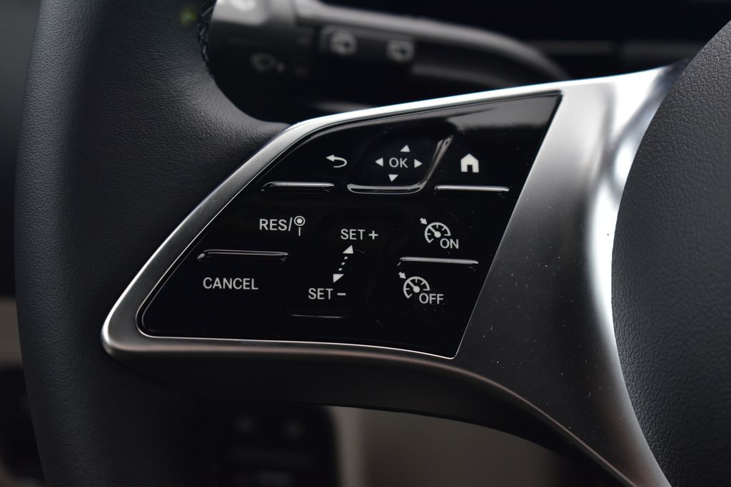 Thumbnail: 2025 Mercedes-Benz GLA - 16