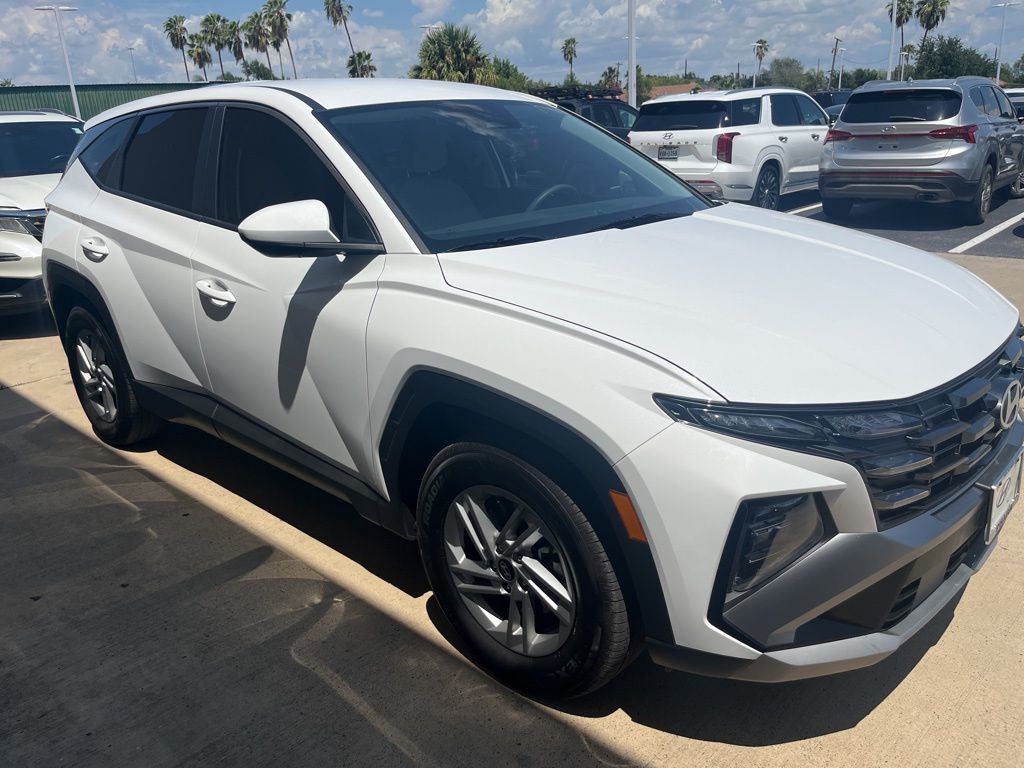 Thumbnail: 2025 Hyundai Tucson - 4