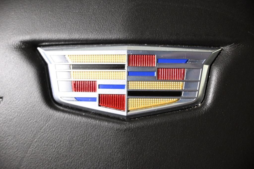 Used 2023 White Cadillac Premium Luxury image 38