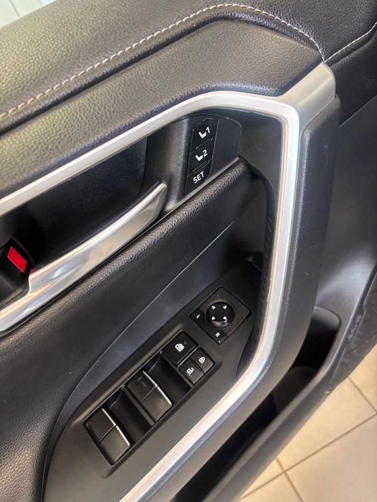 Used 2019 Toyota RAV4 SUV