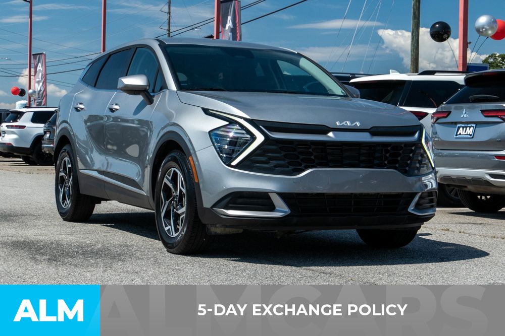 2024 Kia Sportage LX photo 2