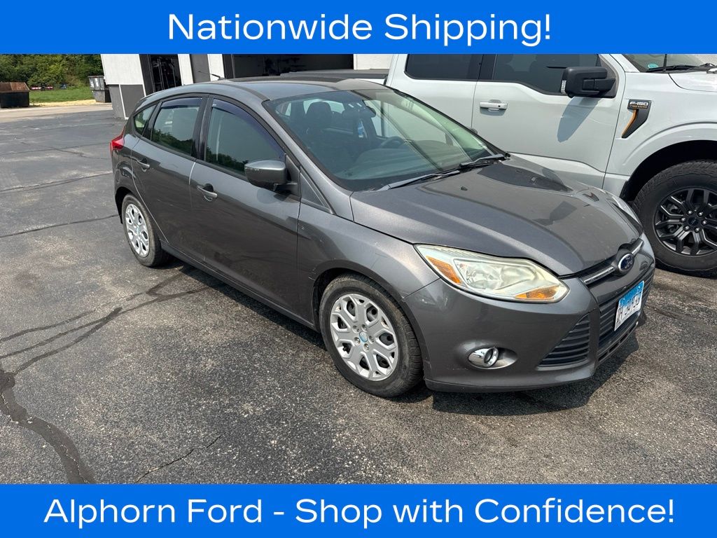 Sterling Gray Metallic 2012 Ford Focus Hatchback Front-Wheel Drive 6-Speed Automatic
