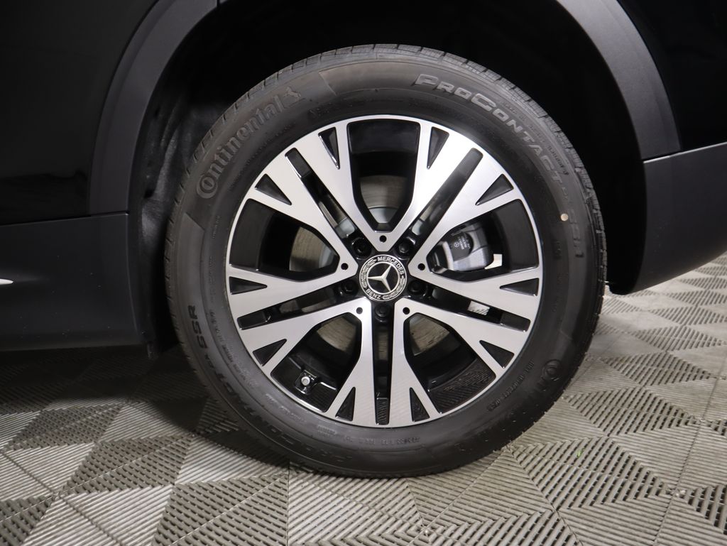 Thumbnail: 2026 Mercedes-Benz GLB - 31