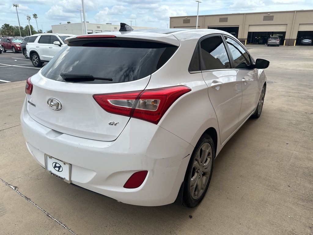 Thumbnail: 2014 Hyundai Elantra - 4