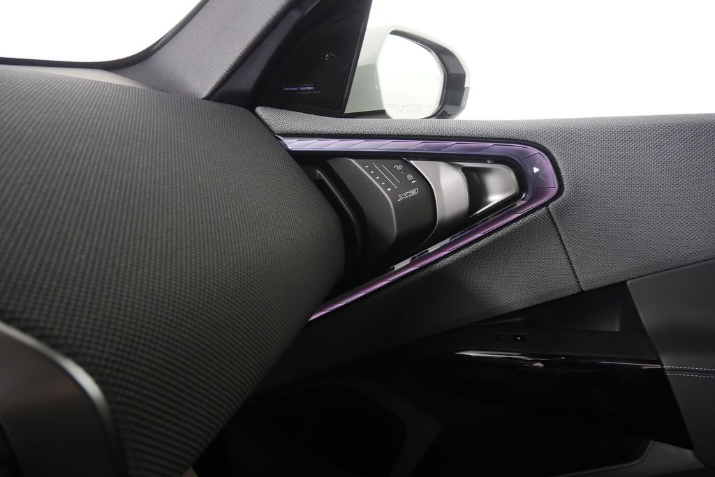 Thumbnail: 2026 BMW X3 - 25