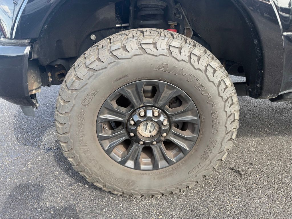 2021 Ford F-250SD Lariat Black at Luther Ford