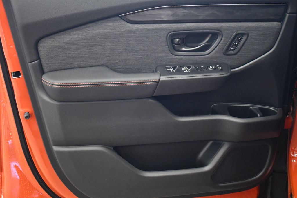 Thumbnail: 2026 Honda Passport - 8