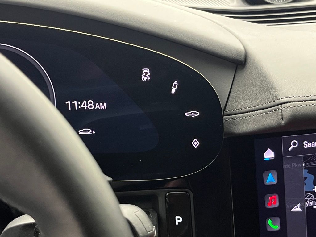 Thumbnail: 2021 Porsche Taycan - 23