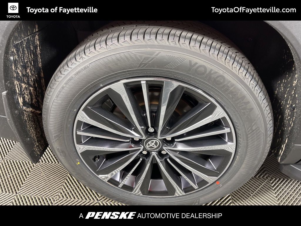 Thumbnail: 2026 Toyota Grand Highlander - 19