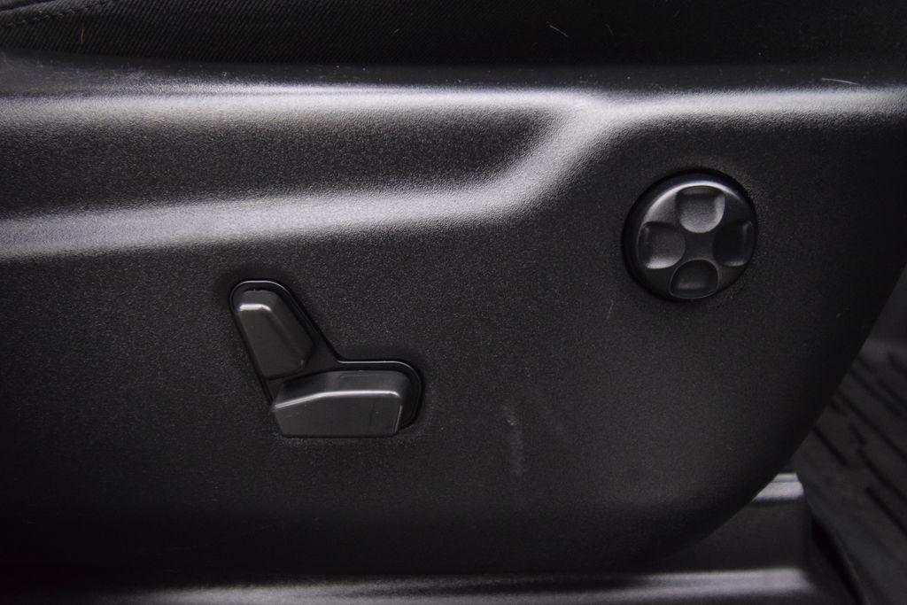 used 2021 Jeep Grand Cherokee car, priced at $24,000