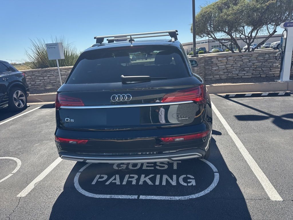Thumbnail: 2021 Audi Q5 - 6