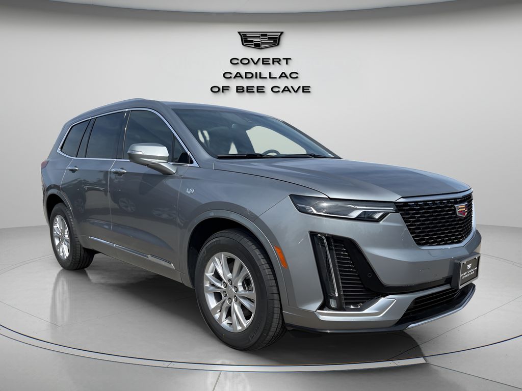 2025 Cadillac XT6 Luxury