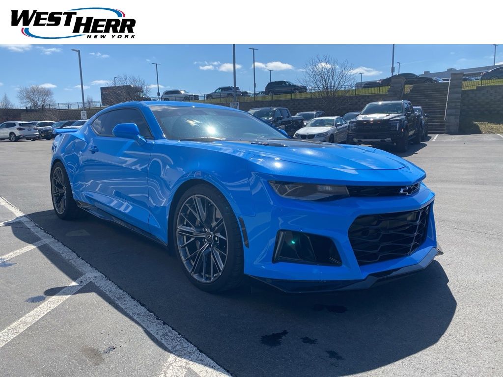 Chevrolet Camaro ZL1 Coupe RWD