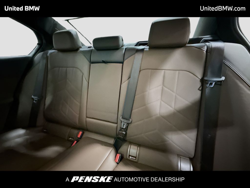 Thumbnail: 2025 BMW i5 - 13