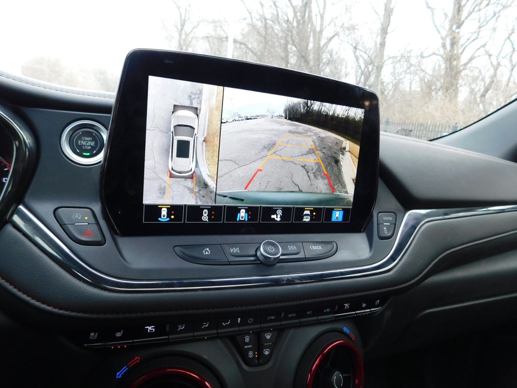 Thumbnail: 2023 Chevrolet Blazer - 11