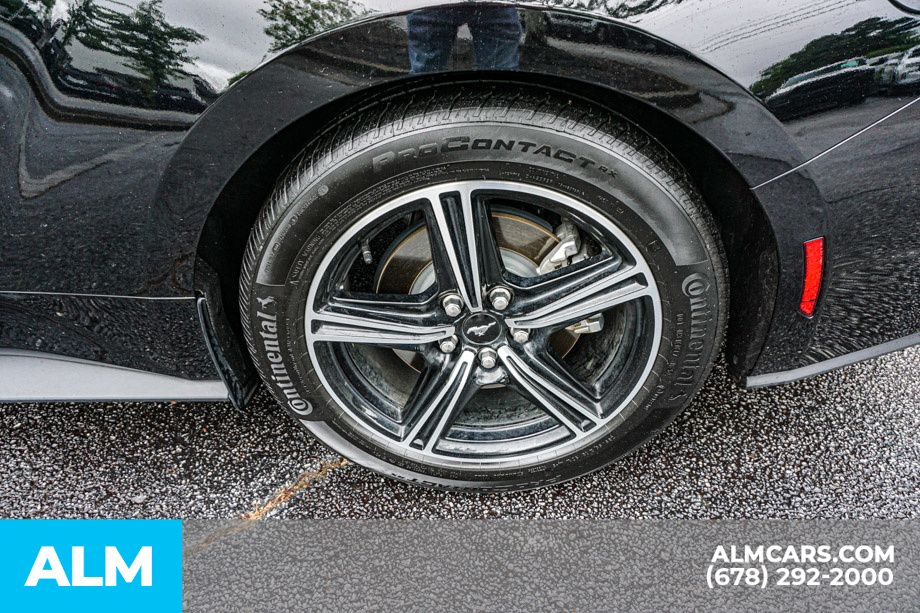 Used 2025 Black Ford EcoBoost Premium image 16
