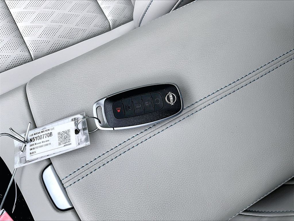 2025 Nissan Murano — photo 32