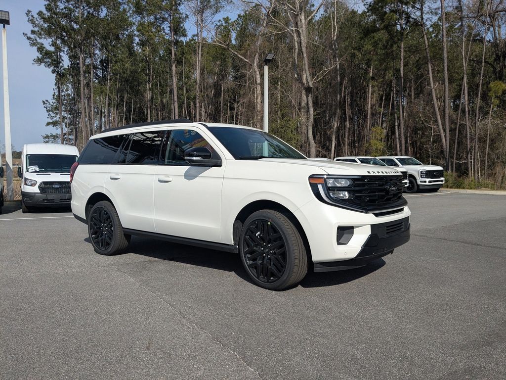 2026 Ford Expedition Platinum